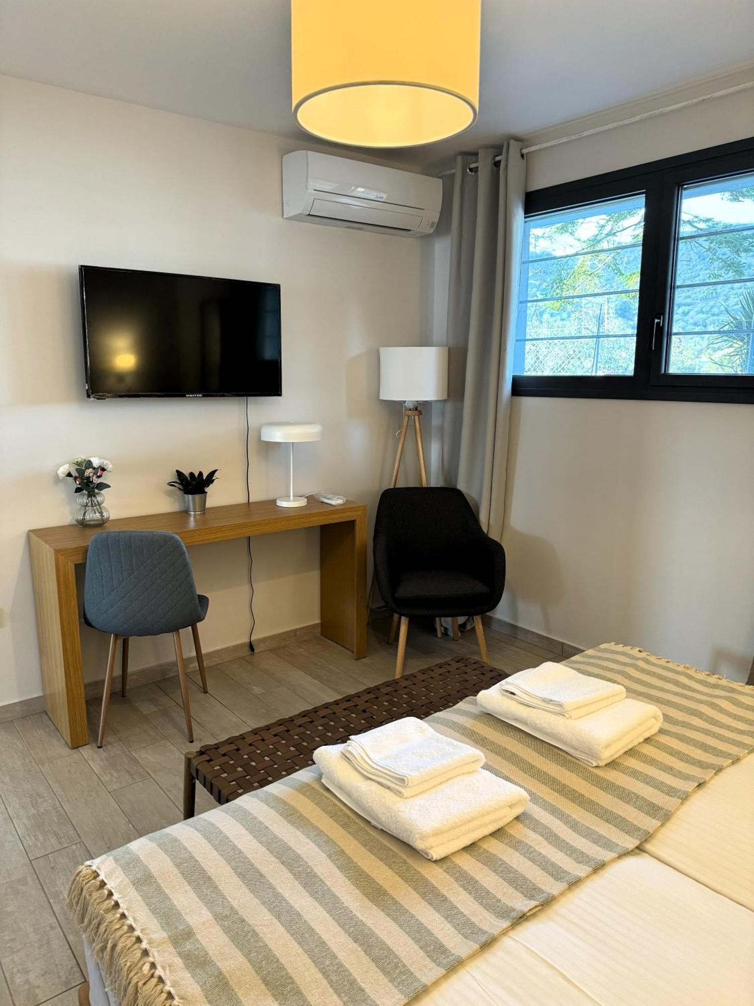 Acra Melia Apartment PalaiónTsiflíkion Exterior foto